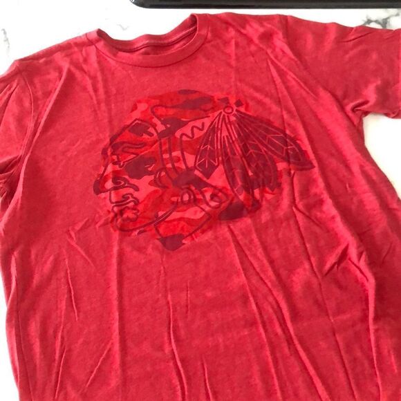 Majestic Thread Chicago Blackhawks T Sz. L - Picture 1 of 4